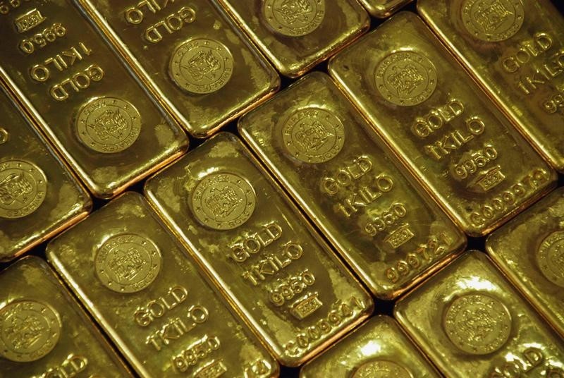 Gold prices rise as M.east-driven safe haven demand offsets CPI shock
