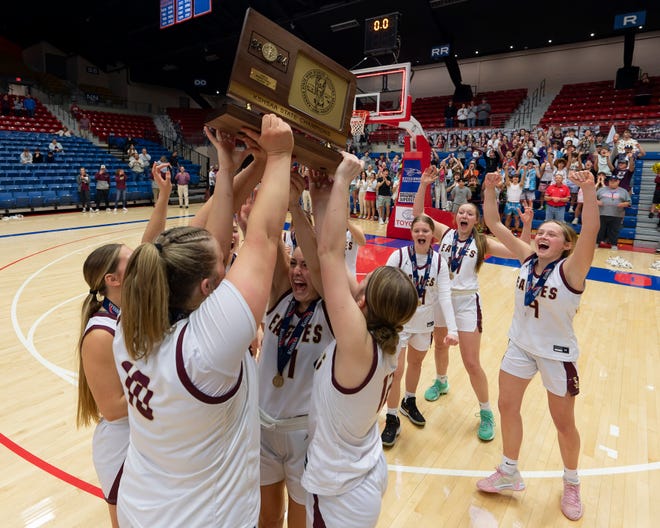 Silver Lake celebrates after defeating Hesston during State Basketball Championships March. 9, 2024 at Hutchinson Sports Arena.